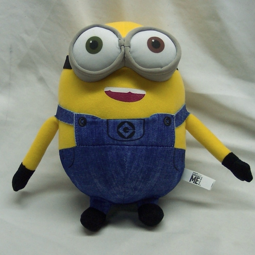 Despicable Me Minions Bob plush toy 9”